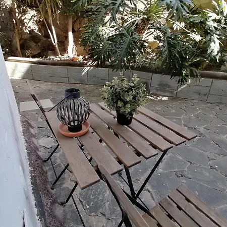 Breakfast In The Sun Apartment *